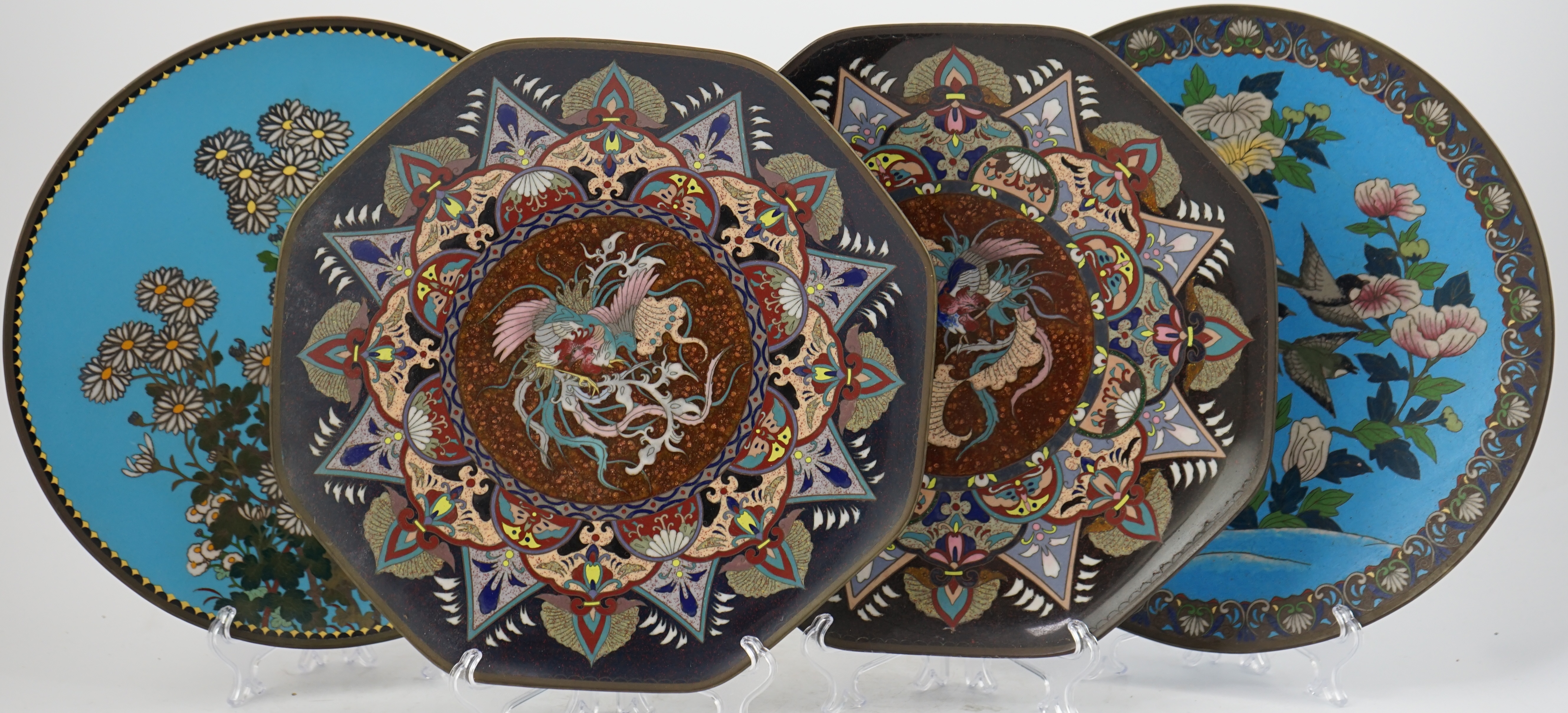 Four Japanese cloisonné polychrome enamel dishes, early 20th century